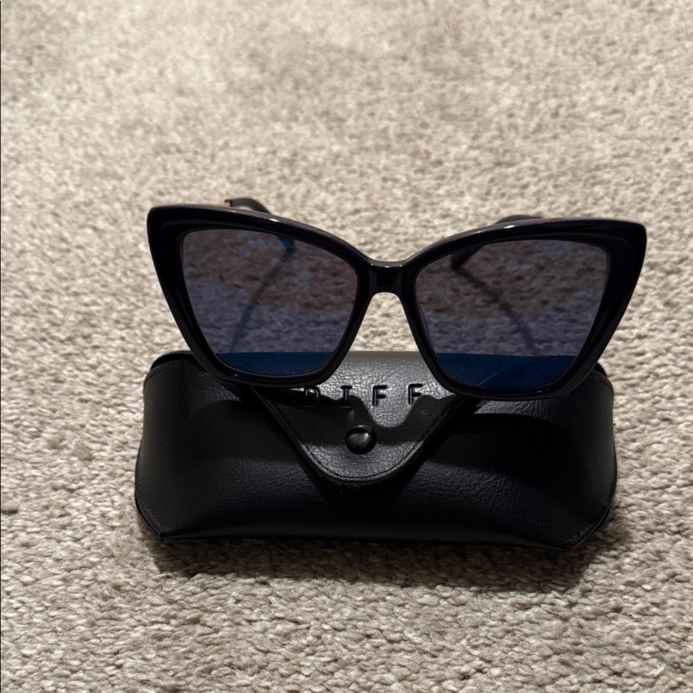 Diff Cat-Eye Sunglasses